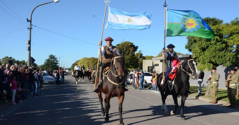 Galeriacutea de fotos del acto de Malvinas 