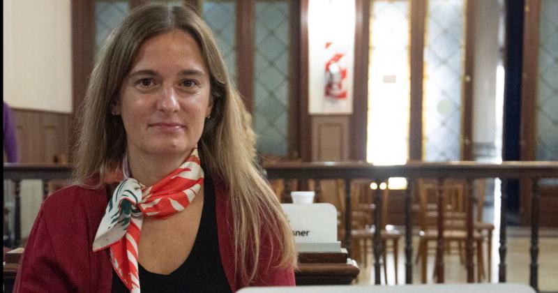 Mercedes Landívar- los adjudicatarios manifestaron que se estn asesorando sobre la calidad de la construcción