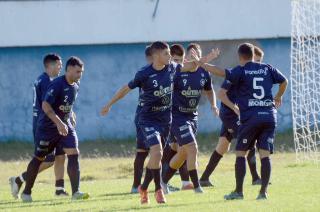 Racing ganó con autoridad en su cancha