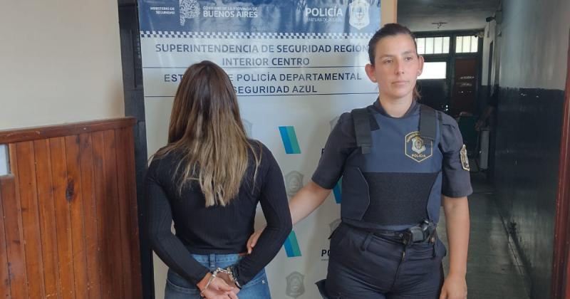 Quedoacute detenida la olavarriense que fue encontrada con cocaiacutena en Azul 