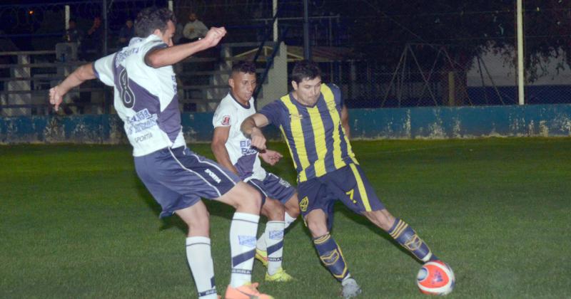 Luj�n que fue local en El Fortín goleó 4-0 a Sierra Chica