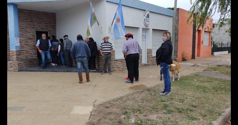 Eleccioacuten de delegados- soacutelo dos pueblos superaron el piso del 40-en-porciento- para validar a los ganadores