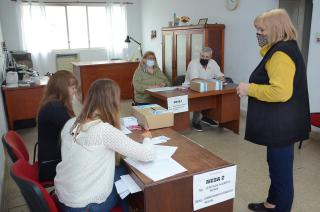 Cerca del 15-en-porciento- del padroacuten participoacute de la eleccioacuten de delegados