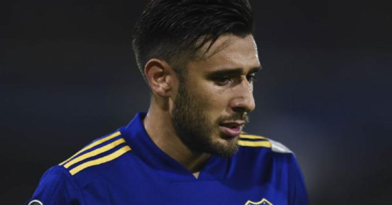 El jugador de Boca Eduardo Salvio atropelló a su ex mujer y es buscado por la Policía