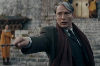 Mads Mikkelsen el antangonista del relato basado en Rowling