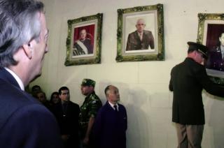 Murió Bendini el militar que bajó los cuadros de los dictadores