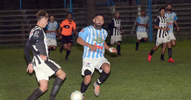 Ferro venció a Estudiantes en el Colasurdo