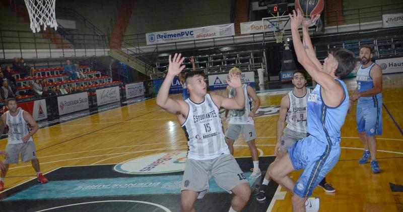 Estudiantes le ganó a Loma Negra en el Maxigimnasio 73-63