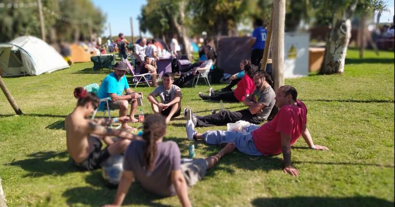 Encuentro de candombe en la quinta del Sindicato de Municipales