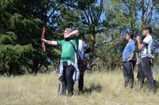 La competencia cuenta con la presencia de 135 deportistas