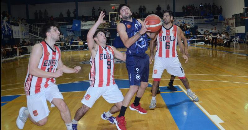 Racing A Club logró una gran victoria en casa frente al Pincha por 82 a 81