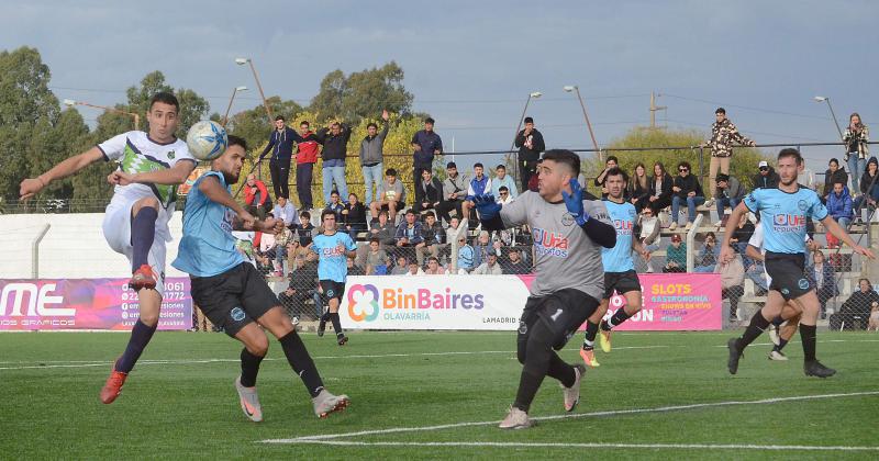 Embajadores ganó el duelo ante Loma Negra