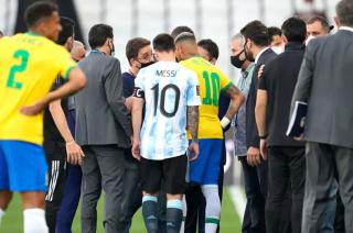 FIFA confirmoacute cuaacutendo jugaraacuten Brasil y Argentina