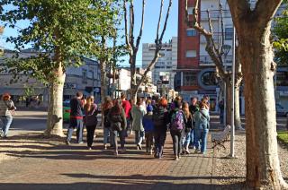 Manifestacioacuten por casos de intoxicacioacuten en un boliche