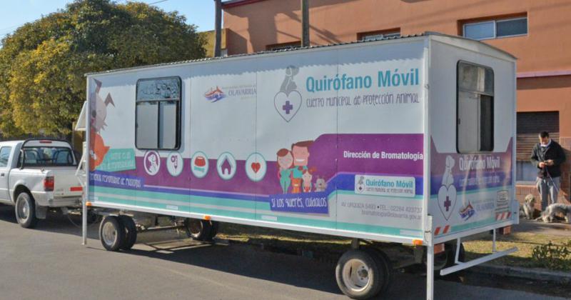 El Quiroacutefano Veterinario Moacutevil en Loma Negra