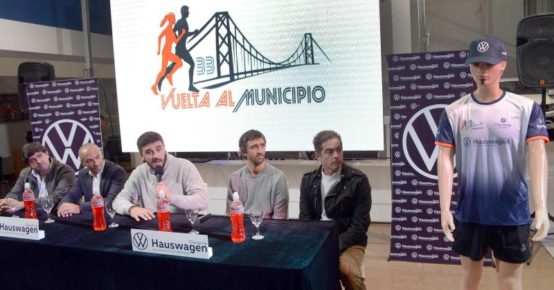 La nueva remera fue presentada en conferencia de prensa