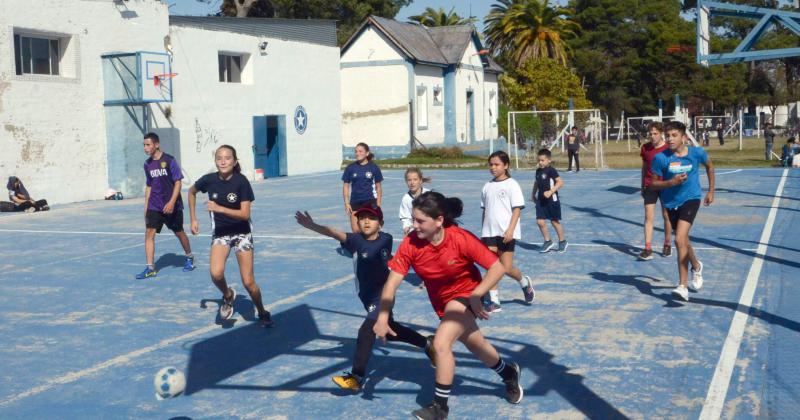 Racing celebroacute su aniversario