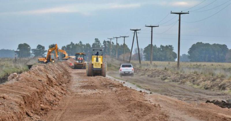 Con una inversioacuten de maacutes 40 millones de pesos se realizaraacute el mantenimiento del Camino Frontera Sur