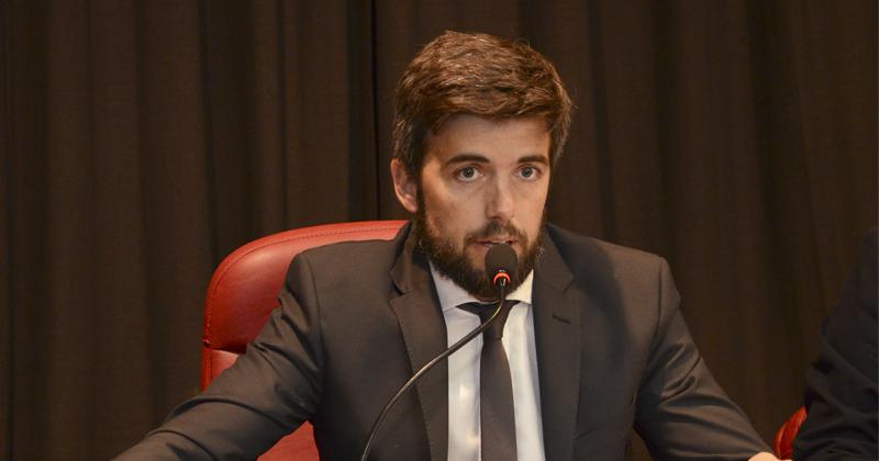 Bruno Cenizo reemplazar a Sebastin Matrella durante la cuarta sesión ordinaria