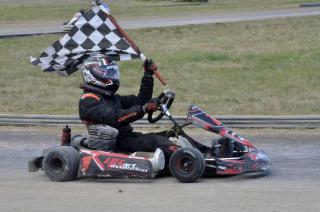 Felicidad total para Axel Biscaichipy ganador en Directo RF en la 4ª fecha en Laprida