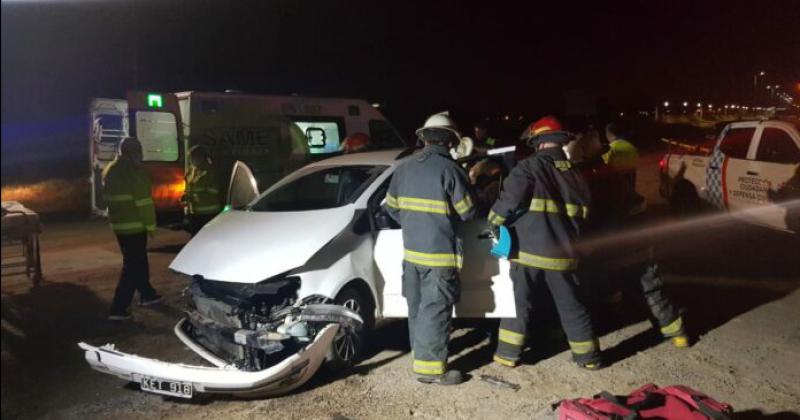 Camioacuten de Olavarriacutea involucrado en un choque en Boliacutevar