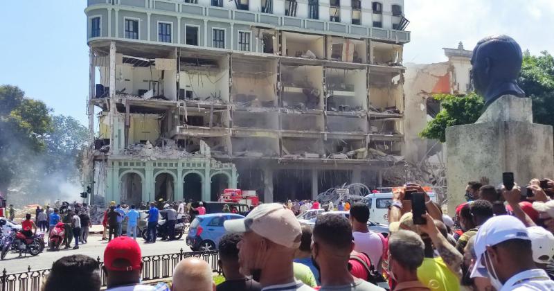 Explosioacuten en un hotel en La Habana- ocho muertos 30 heridos y 13 desaparecidos 