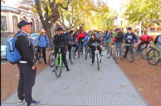 Estudiantes y profesores de la Escuela Técnica realizaron el último miércoles una bicicleteada