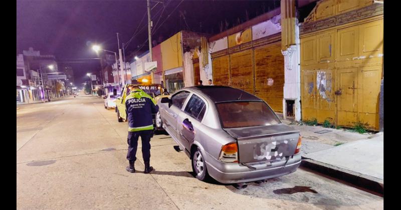 Detectaron dos conductores con alcoholemia positiva y les secuestraron el auto