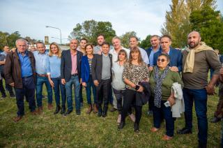 Rodriacuteguez y Valicenti en Saladillo con Katopodis y Kicillof