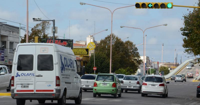 Aunque hay semaacuteforos Coloacuten y Espantildea es la esquina con maacutes siniestros viales