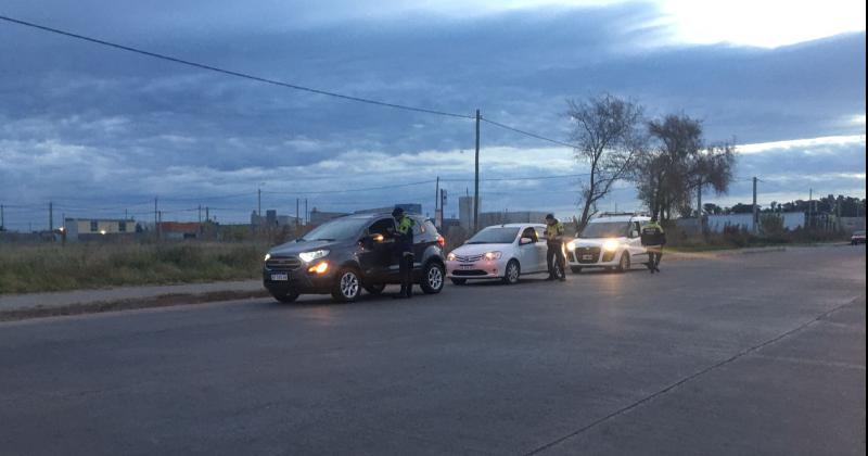 En operativos de traacutensito se constataron cerca de un centenar de infracciones