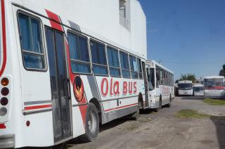 Ex expleados de Ola Bus buscan destrabar el conflicto con la llegada del subsidio provincial