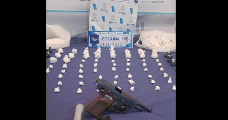 Secuestraron casi dos kilos de cocaiacutena valuada en cerca de 9 millones de pesos