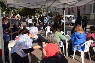 Este martes habraacute vacunacioacuten itinerante contra el Covid 