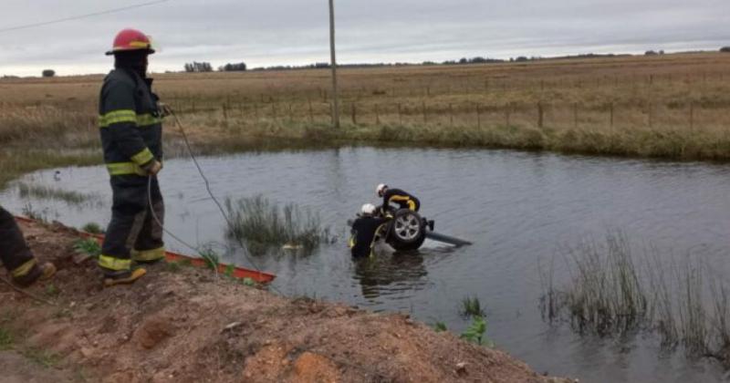 Murioacute un lamatritense en un vuelco cerca de Boliacutevar