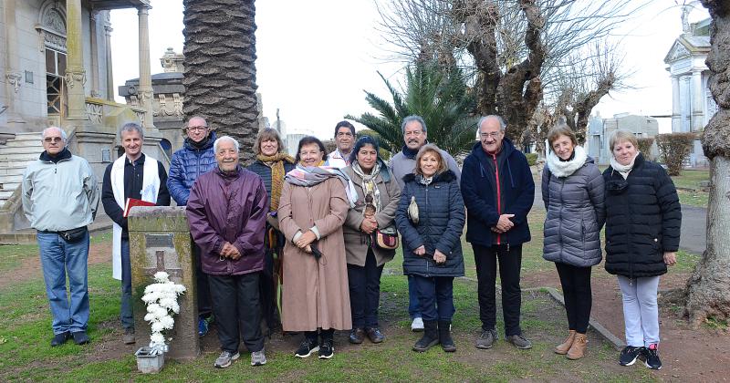 Realizaron un homenaje a los portugueses y lusodescendientes fallecidos