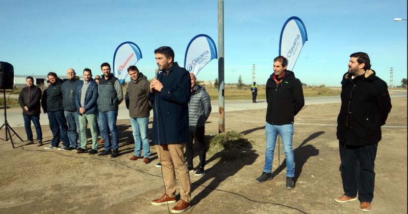 Se inauguroacute la repavimentacioacuten de un tramo de la avenida Eva Peroacuten