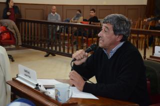 Previo a la sesioacuten el Frente de Todos solicitoacute la cesacioacuten del concejal Javier Friacuteas