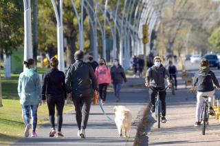 Casi 100 personas con Covid en una semana- se cuadriplicoacute la positividad en mayo