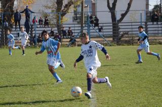 Racing y Ferro jugaron los seis encuentros