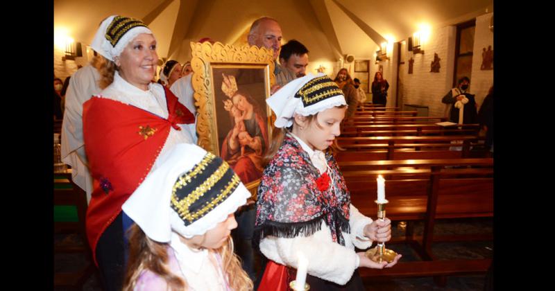 Inauguraron la sede de los eslovenos en Loma Negra