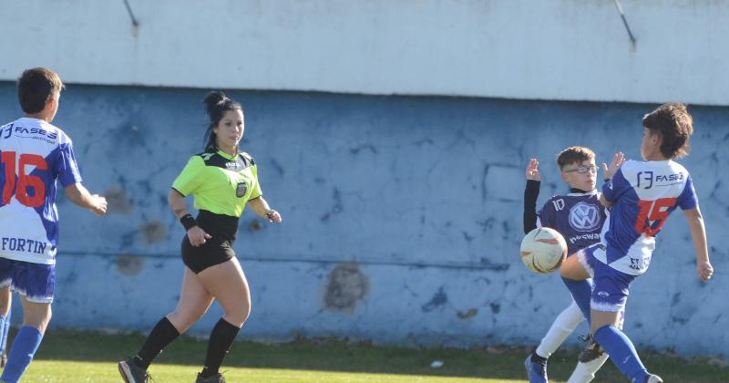 El Fortín ganó los dos encuentros en la cancha de Racing