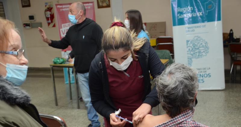 El viernes se realizaraacuten aplicaciones contra el COVID en el Centro de Jubilados de Sierra Chica