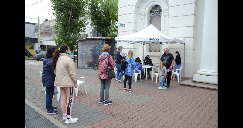 Este s�bado el vacunatorio móvil estar� nuevamente en el Paseo Jesús Mendía de 10 a 14