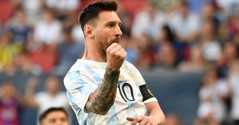 Con cinco goles de Messi Argentina le ganoacute a Estonia