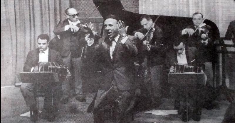 En 1965 la Orquesta Típica Rioplatense de los Hermanos Rossi (señera agrupación musical de la ciudad) viajaba desde Olavarría a Uruguay donde actuaba en los estudios del Canal 5 Sodre interpretando tangos y valses