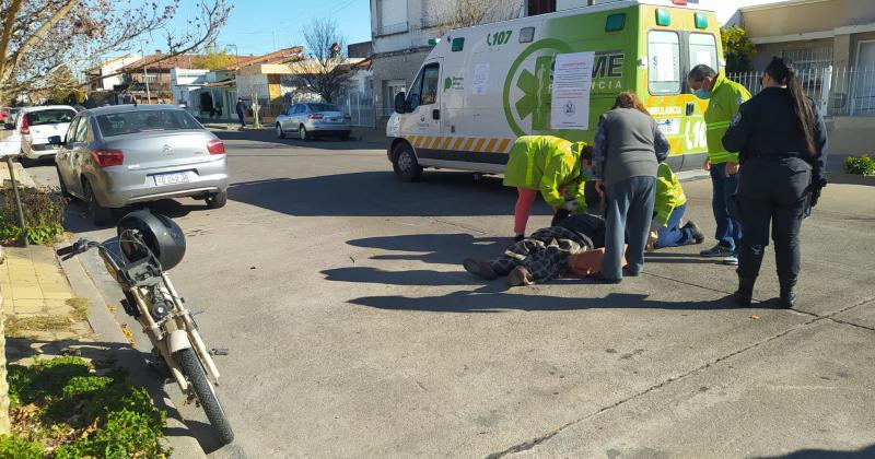 Un motociclista herido tras un choque por alcance