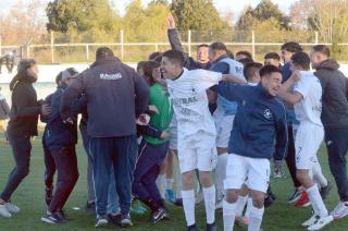 Racing ganó los playoffs en primera división