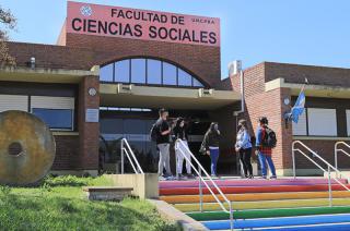 Inscriben en la universidad a mayores de 25 antildeos sin tiacutetulo secundario 