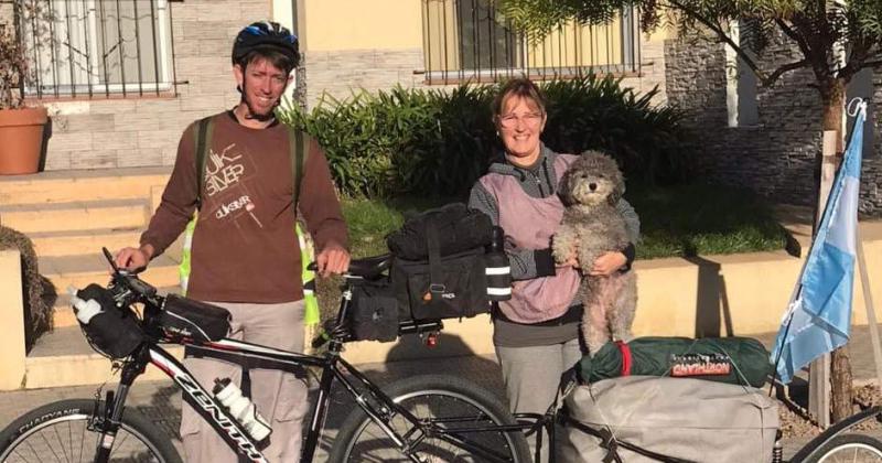 Viajeros de Olavarriacutea- Buscaba algo distinto  y la bici para miacute es un estilo de vida